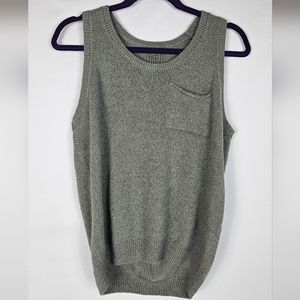 Gray Sleeveless Sweater M